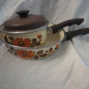 Vintage 3 Pcs 1970s Moneta 18 & 20 Enamel Pot w/ Lid, Skillet Floral Made Italy
